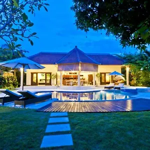 https://villa-mango-3br-villa-in-seminyak-with-big-garden.ubudhotelsnow.com